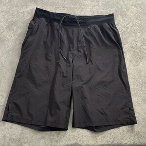 Lululemon T.H.E. Shorts Mens Large Black Gym Workout Athleisure Linerless *FLAW